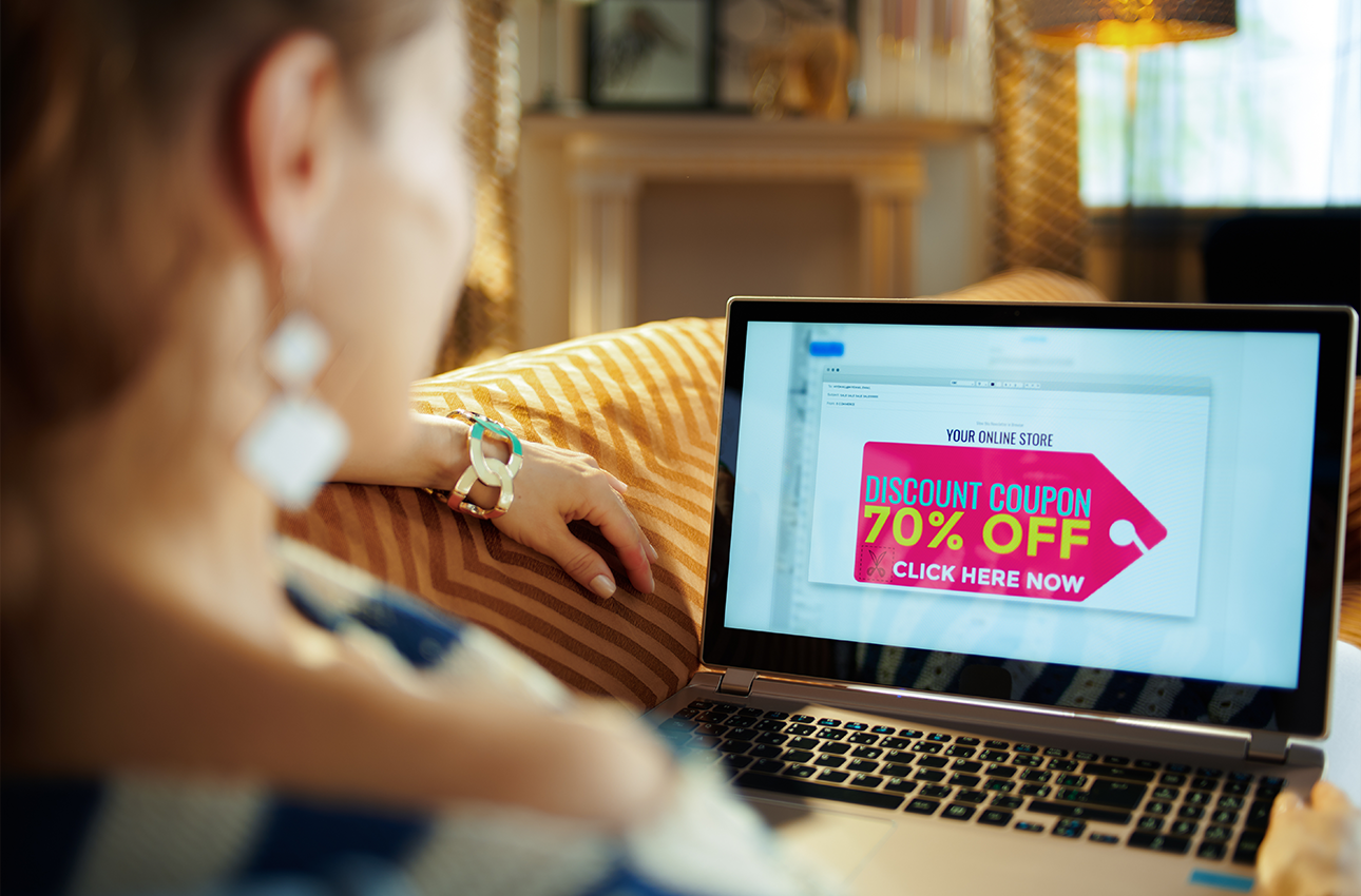 Difference between Cashback and Discount code